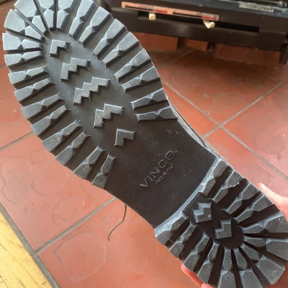 Vince suede dark gray ankle lace desert boot men’s size 10 - Picture 3 of 4